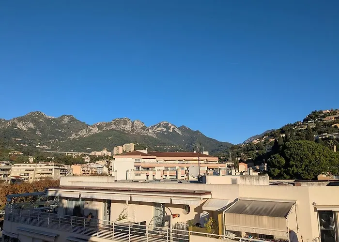 Vue Degagee, Emplacement Ideal, Climatise מנטון